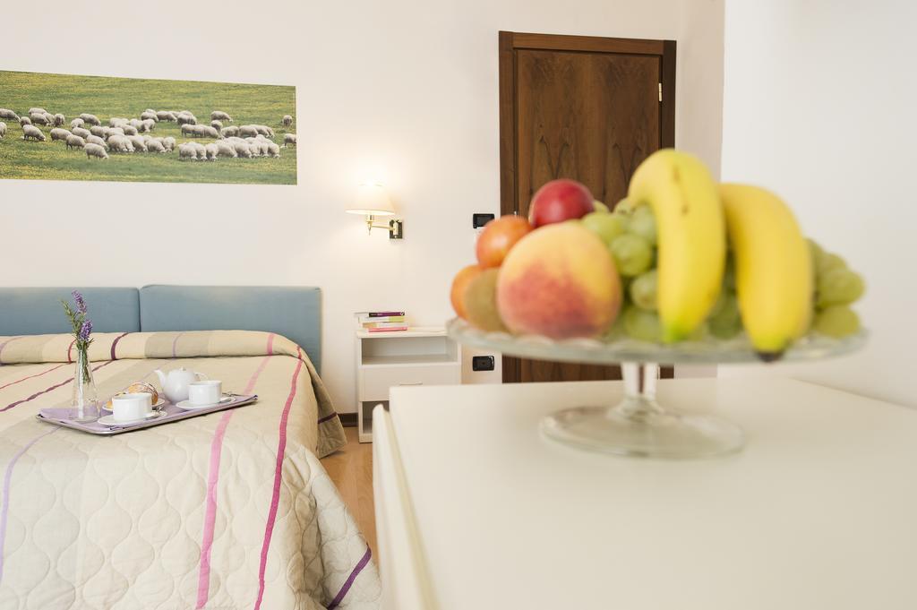Hotel Angiolino Chianciano Terme Kamer foto