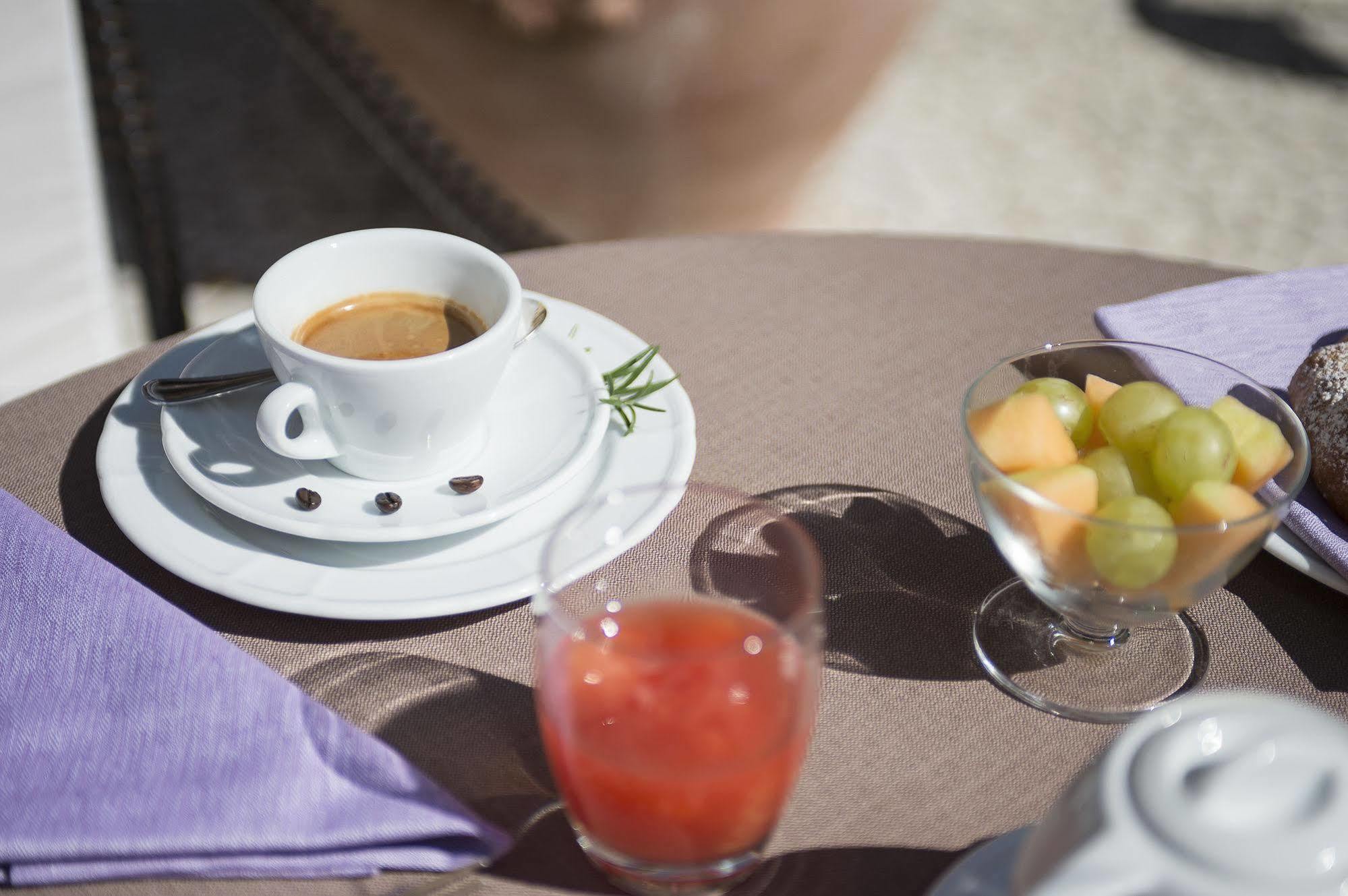Hotel Angiolino Chianciano Terme Buitenkant foto